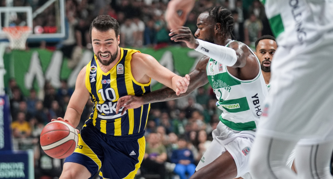 Fenerbahçe Beko, Bursaspor İnfo Yatırım'ı uzatmada yıktı Görseli